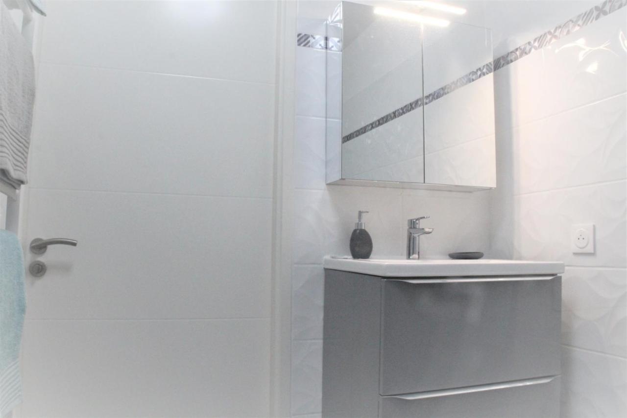 Appartement Tout Equipe, Cosy Σαιν-Ντενί Εξωτερικό φωτογραφία