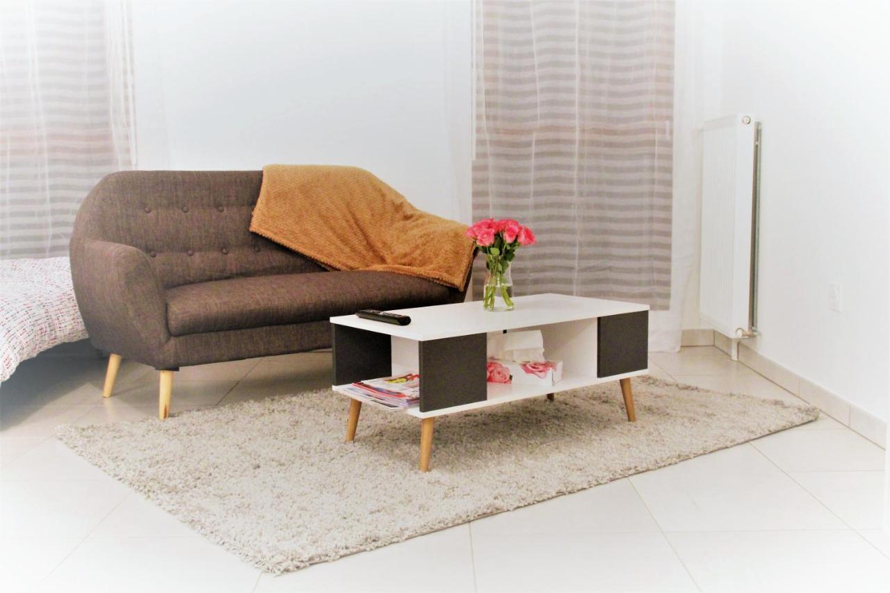 Appartement Tout Equipe, Cosy Σαιν-Ντενί Εξωτερικό φωτογραφία